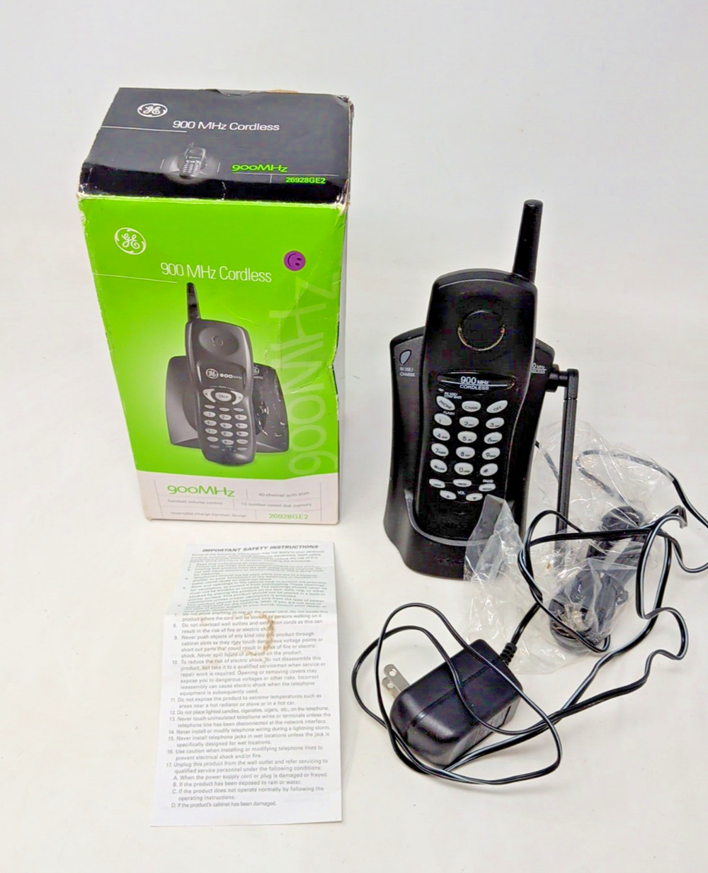 GE 26928GE2 900MHz Cordless Black Handheld Phone w/ Charger And Box Vintage